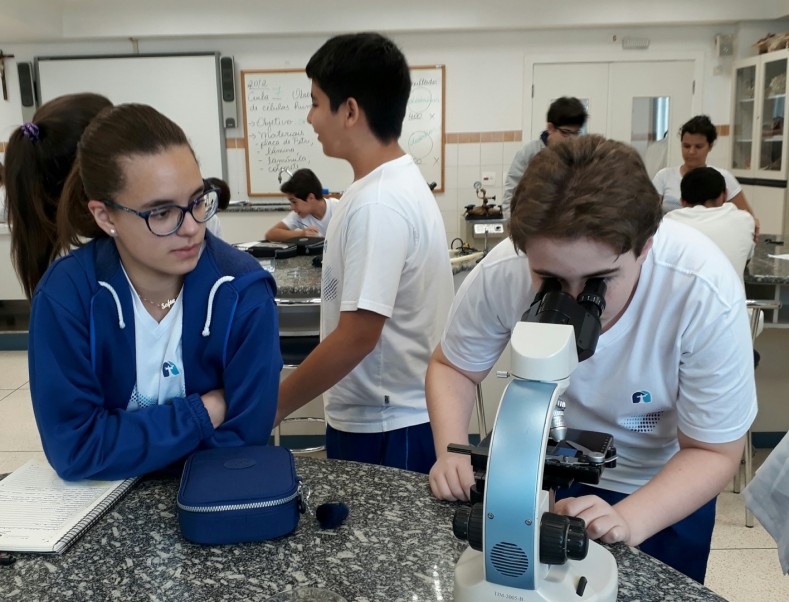 Laboratório de Ciências - 8º ano