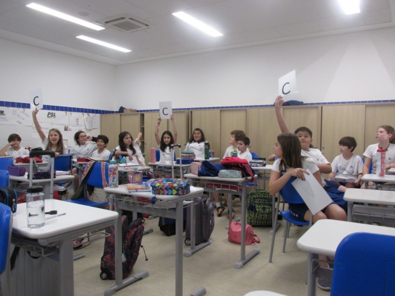 5º ano - AULAS DE INGLÊS - LEARN AND PLAY